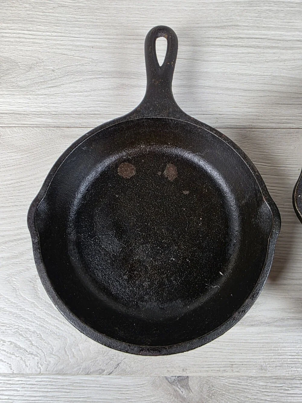 Lodge Cast Iron Skillet Set USA 5SK & 8SK Pre-Seasoned Frying Pans Pour g57